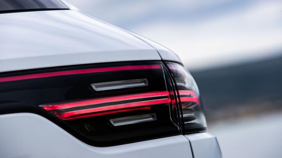 Детали экстерьера Porsche Cayenne E-Hybrid (PO536) 2018 года  (WW) (фото 47 из 85)
